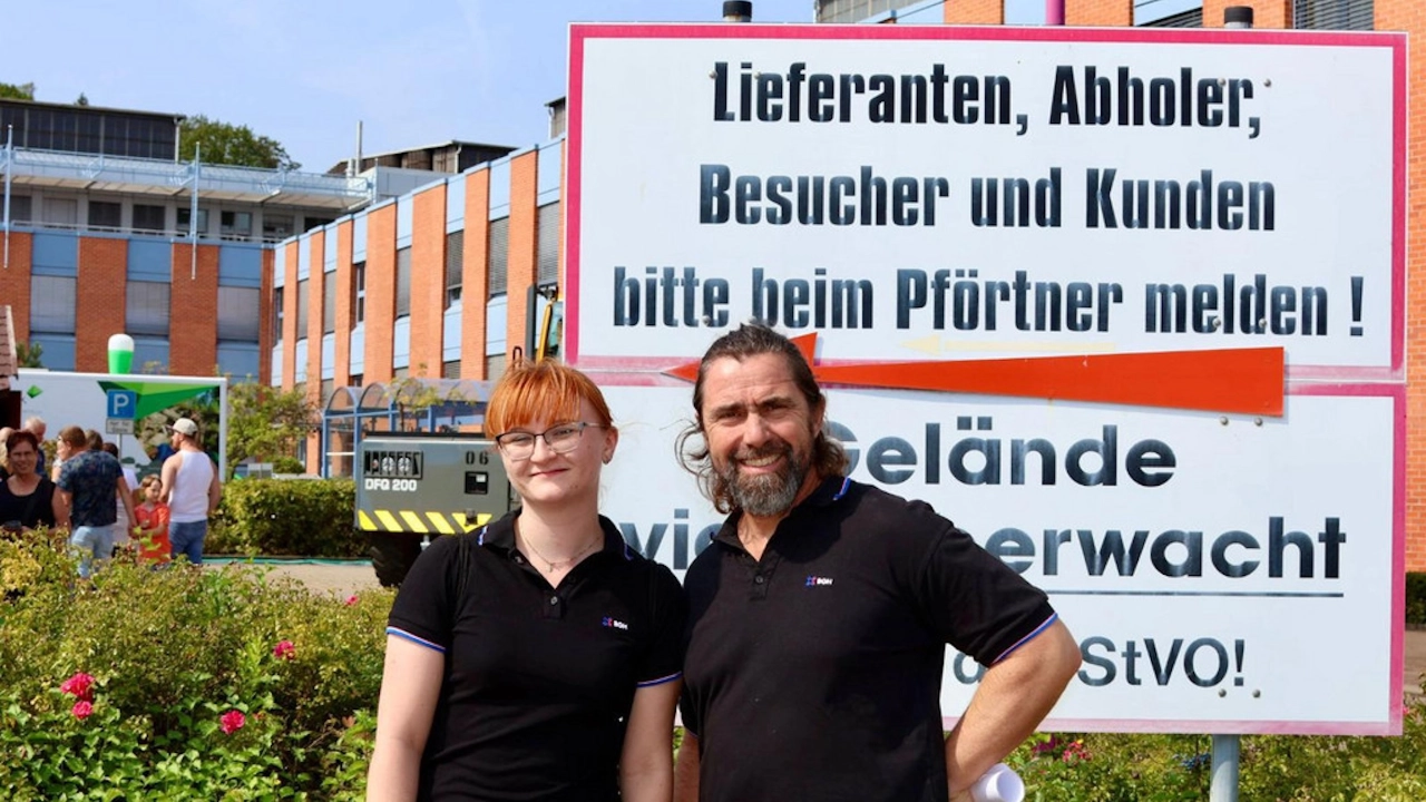 Vanessa Liebschner, stellvertr. Betriebsratsvorsitzende und Torsten Ritschel, Betriebsratsvorsitzender, bei BGH Edelstahl